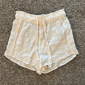 Heartloom Gracie Short